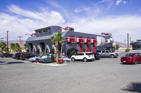 Alien Fresh Jerky, Baker, California