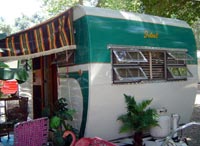 Hawaiian-themed trailer